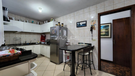 Casa com ponto comercial no Alto da Rua XV