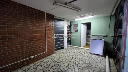 Casa com ponto comercial no Alto da Rua XV