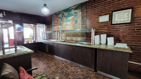 Casa com ponto comercial no Alto da Rua XV