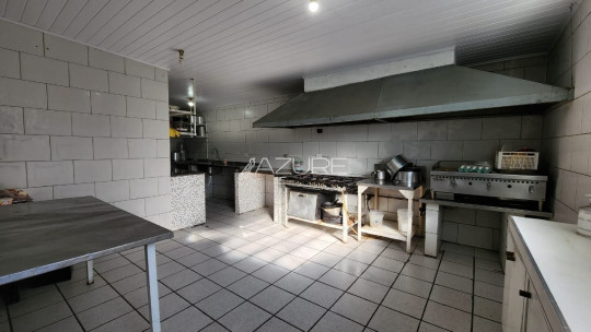 Casa com ponto comercial no Alto da Rua XV
