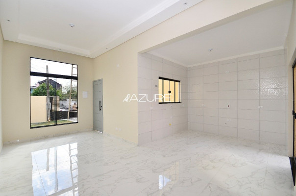Casa com 3 quartos em São José dos Pinhais.