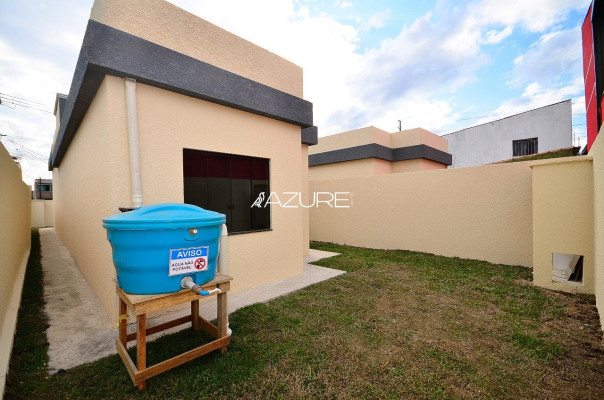 Casa com 3 quartos em São José dos Pinhais.