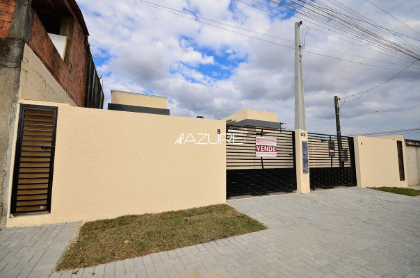 Casa com 3 quartos em São José dos Pinhais.