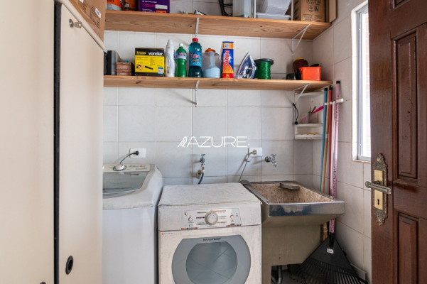 Sobrado mobiliado, 135m², em Santa Felicidade