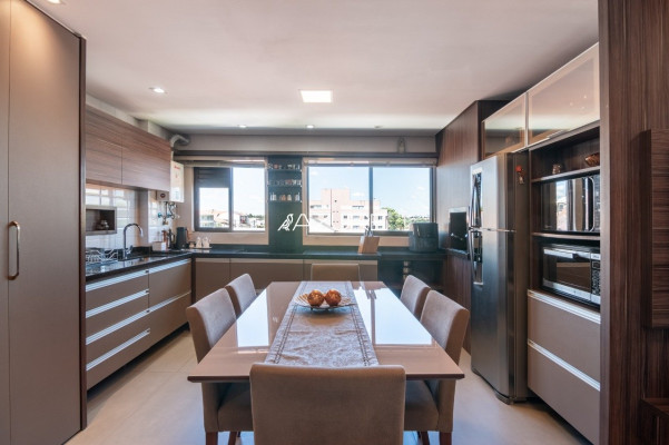 Apartamento porteira fechada, 2q, no Bacacheri