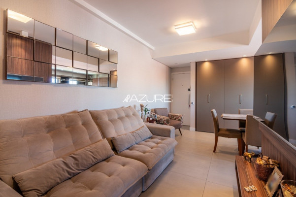 Apartamento porteira fechada, 2q, no Bacacheri