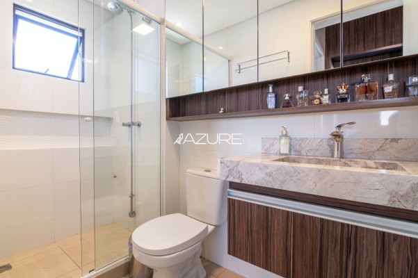 Apartamento porteira fechada, 2q, no Bacacheri