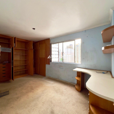 Apartamento 3 quartos para Retrofit no Cabral