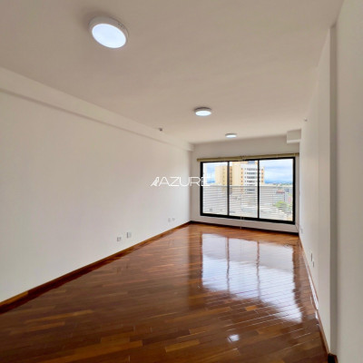 Excelente sala comercial no Água Verde/Portão