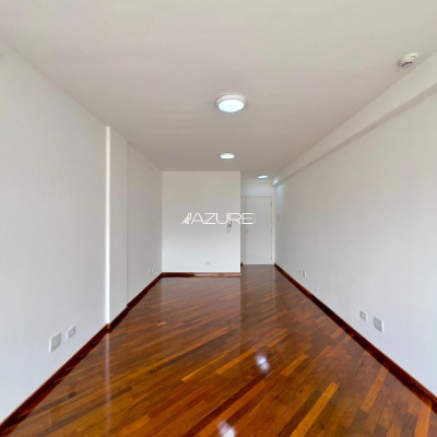 Excelente sala comercial no Água Verde/Portão