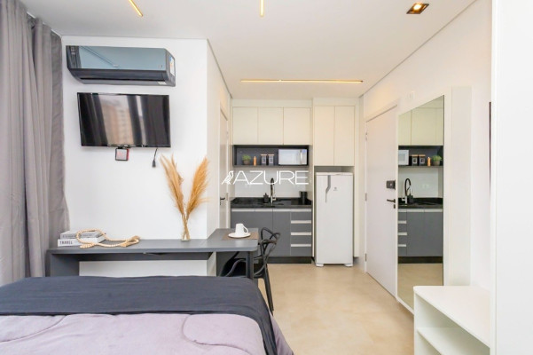Studio mobiliado no coração do Água Verde