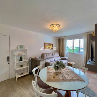 Apartamento reformado, 3 quartos, no Água Verde