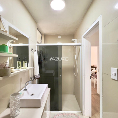 Apartamento reformado, 3 quartos, no Água Verde