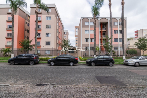 Apartamento reformado, 3 quartos, no Água Verde