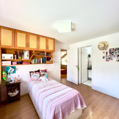 Casa em Condomínio com 4 quartos à venda no Portão