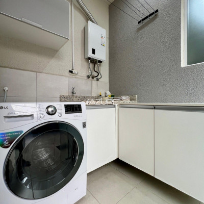 Sobrado, semi mobiliado, 3 quartos no Uberaba.