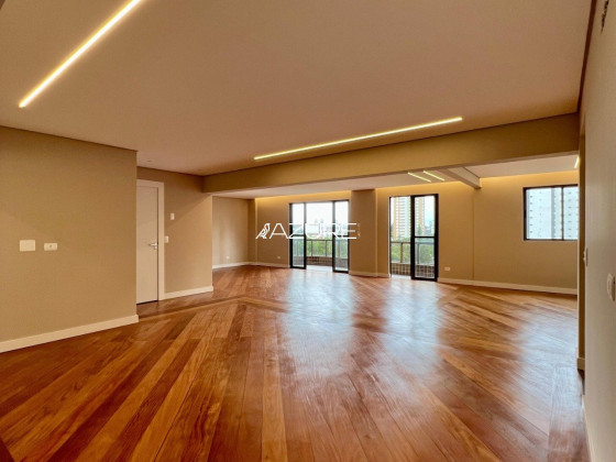 Apartamento 3 quartos no Água Verde