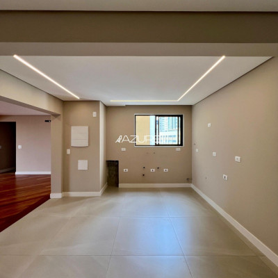 Apartamento 3 quartos no Água Verde