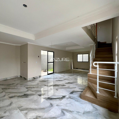 Sobrado novo, 3 quartos, no Uberaba