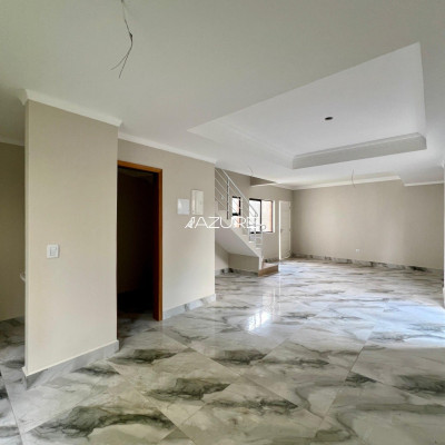 Sobrado novo, 3 quartos, no Uberaba