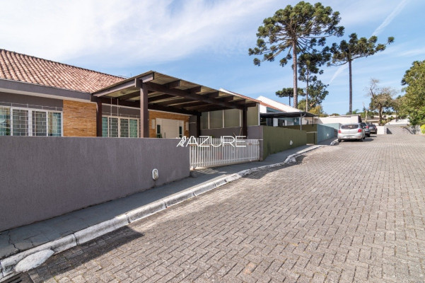Casa em Condomínio - Pinhais