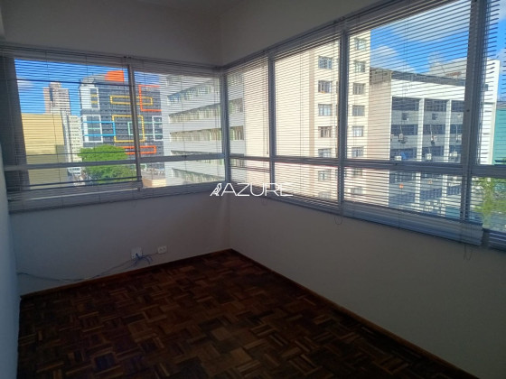 Conjunto com 5 salas unificadas