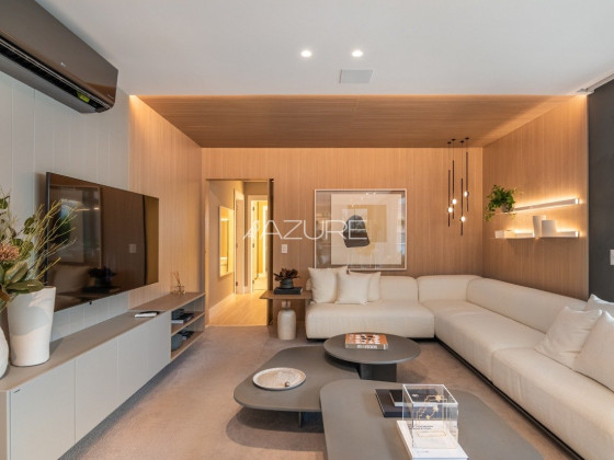 Apartamento com 3 suítes á venda no Água Verde