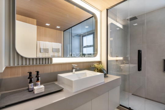 Apartamento com 3 suítes á venda no Água Verde