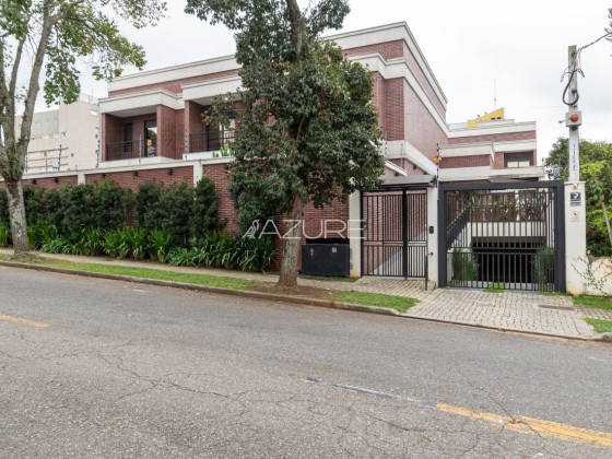 CASA ESTILO TOWNHOUSE COM BOULEVARD NO ÁGUA VERDE