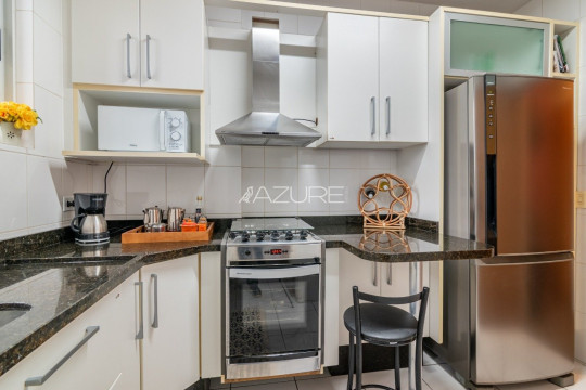 Apartamento no Cabral, com suíte