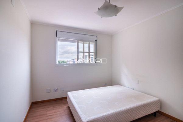 APTO NO KENSINGTON | CENTRO / BATEL | 145m² | 3Q