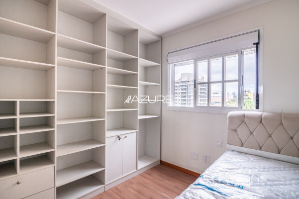APTO NO KENSINGTON | CENTRO / BATEL | 145m² | 3Q