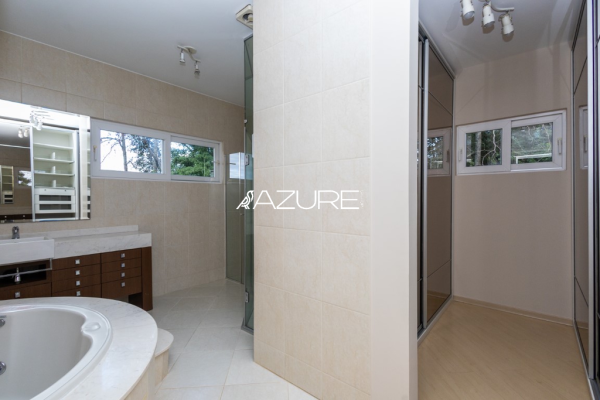 AZE5183